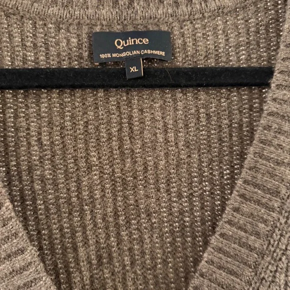 Quince Mongolian Cashmere Fisherman Sweater Vest Brown V-Neck Ribbed XL - Picture 2 of 6